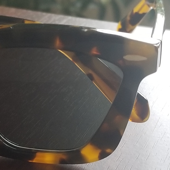 Karen Walker Alexandria Crazy Tort Sunglasses - Picture 10 of 15